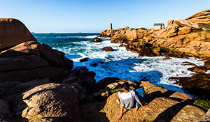 Le phare de Ploumanac’h à Perros-Guirec © L’Oeil de Paco